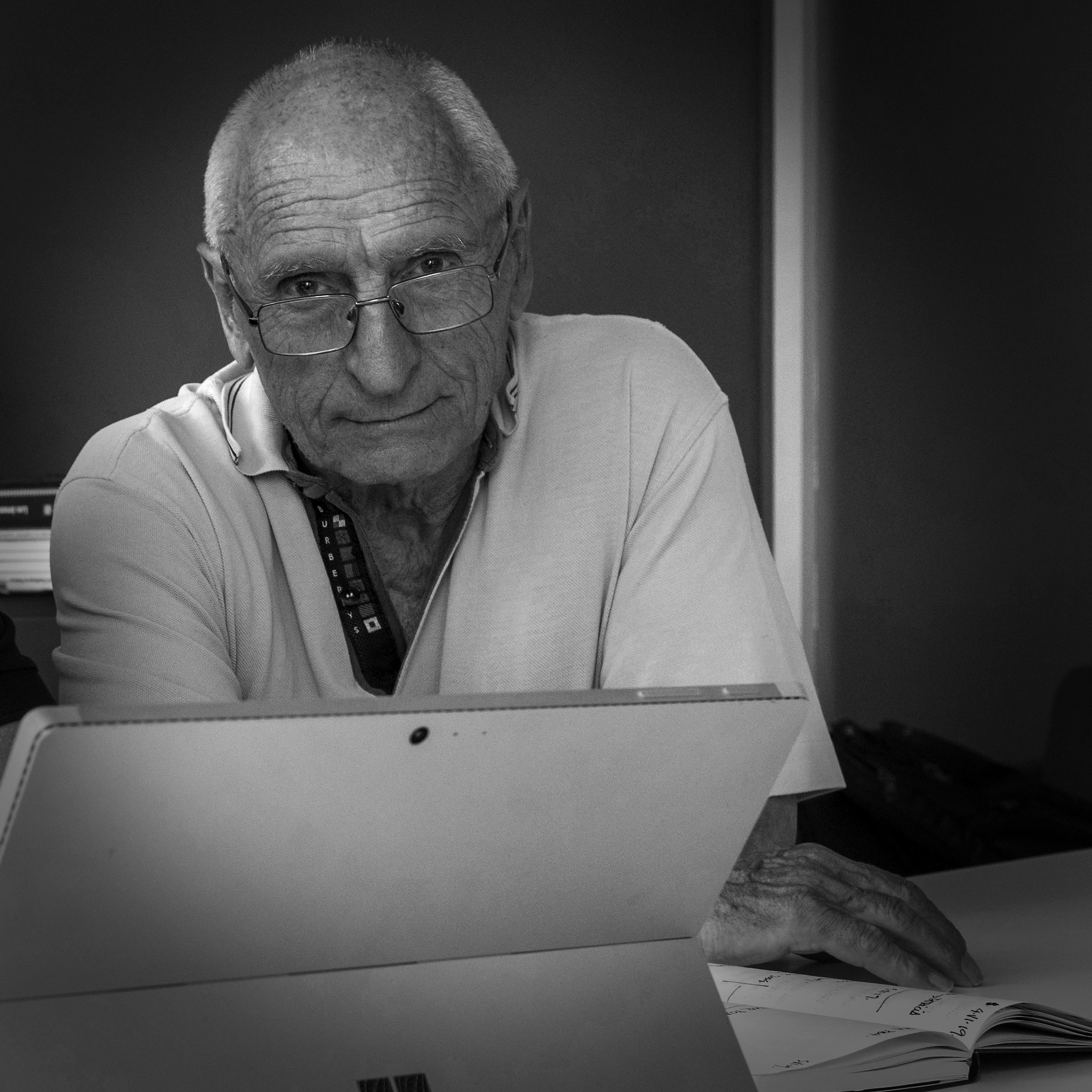 Vicenç Galiana, Premio Especial a la Trayectoria Profesional 2019 del CAATEEB